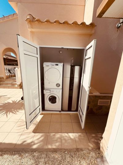 Image No.8-3 Bed Villa for sale