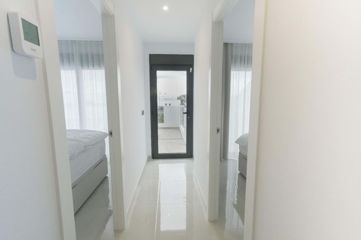 Image No.16-3 Bed Villa for sale