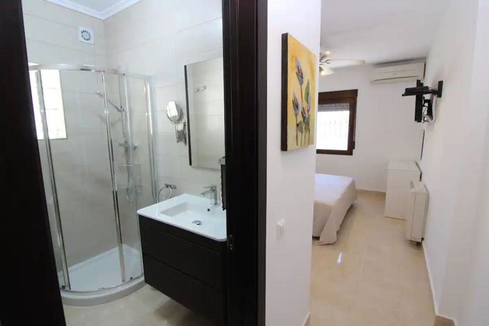 Image No.11-Villa de 5 chambres à vendre à Villamartin