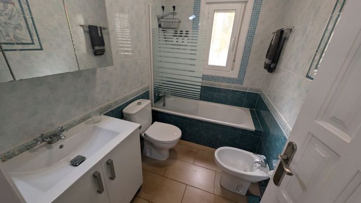 Image No.19-3 Bed Villa for sale