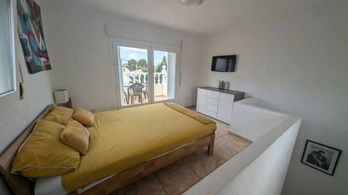 Image No.20-3 Bed Villa for sale