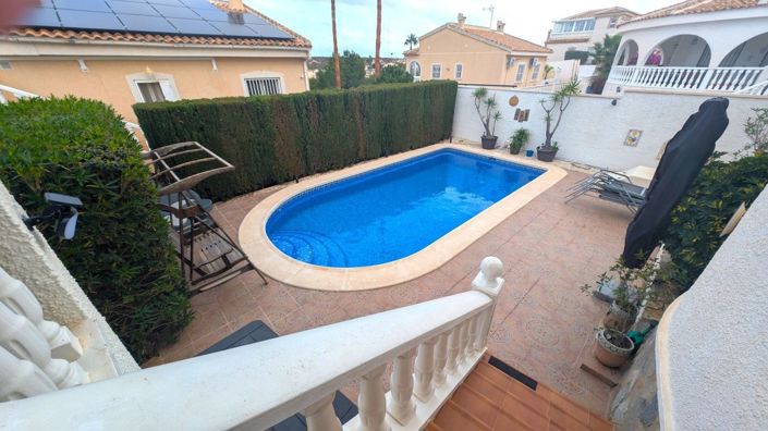 Image No.27-3 Bed Villa for sale