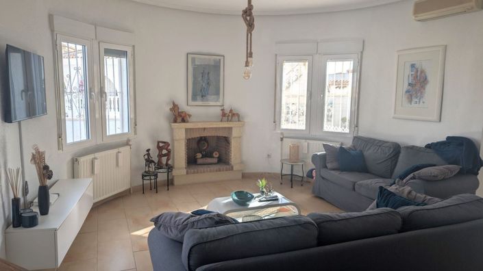 Image No.3-3 Bed Villa for sale