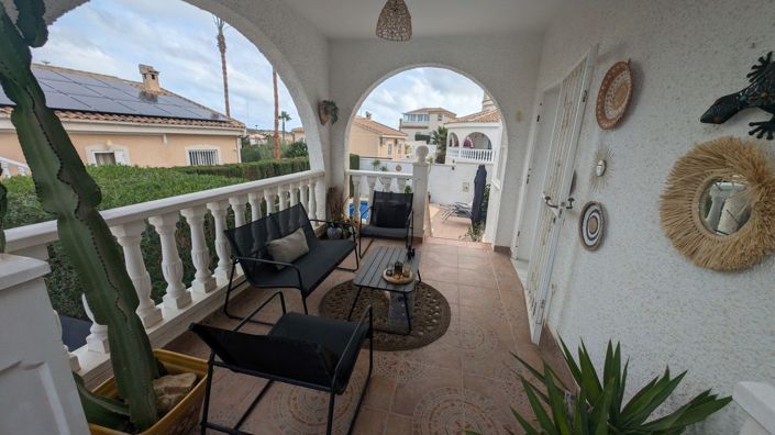 Image No.34-3 Bed Villa for sale