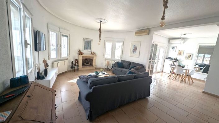 Image No.4-3 Bed Villa for sale