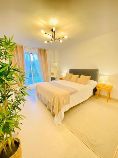 Image No.29-5 Bed Apartment for sale