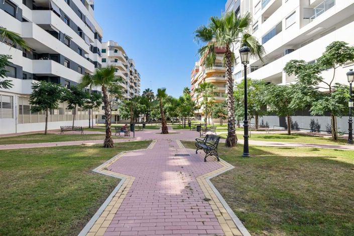 Image No.34-Appartement de 3 chambres à vendre à Estepona