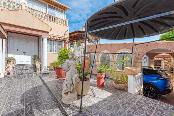 Image No.46-4 Bed Villa for sale