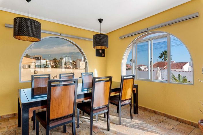 Image No.3-Villa de 4 chambres à vendre à Ciudad Quesada