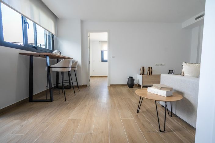 Image No.19-3 Bed Semi-Detached for sale