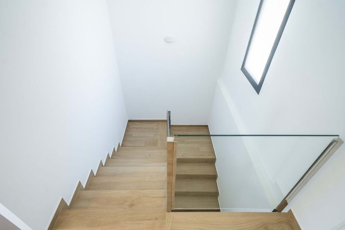 Image No.23-3 Bed Semi-Detached for sale