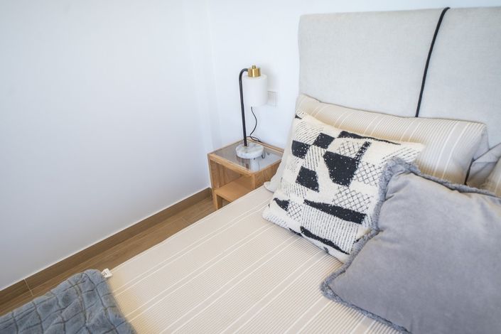 Image No.33-3 Bed Semi-Detached for sale