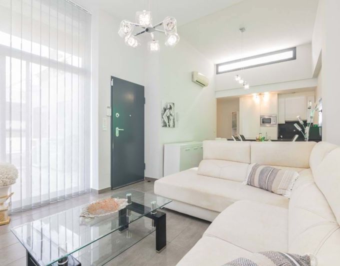 Image No.19-3 Bed Semi-Detached for sale