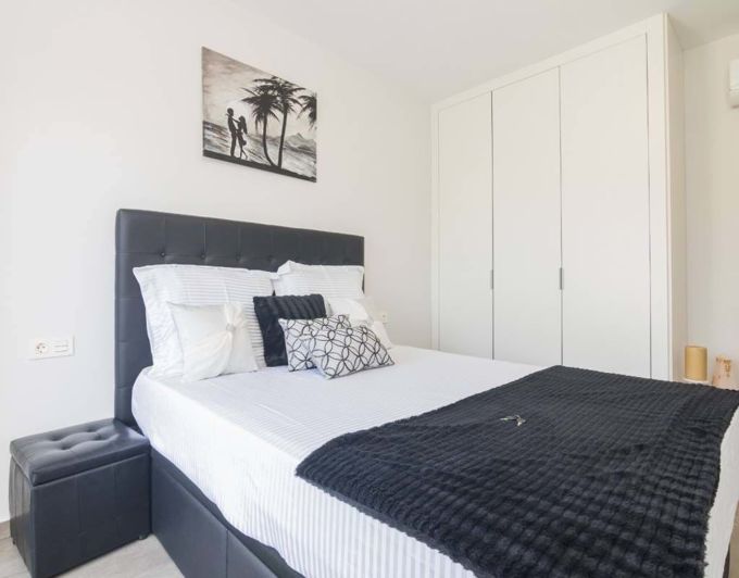 Image No.31-3 Bed Semi-Detached for sale