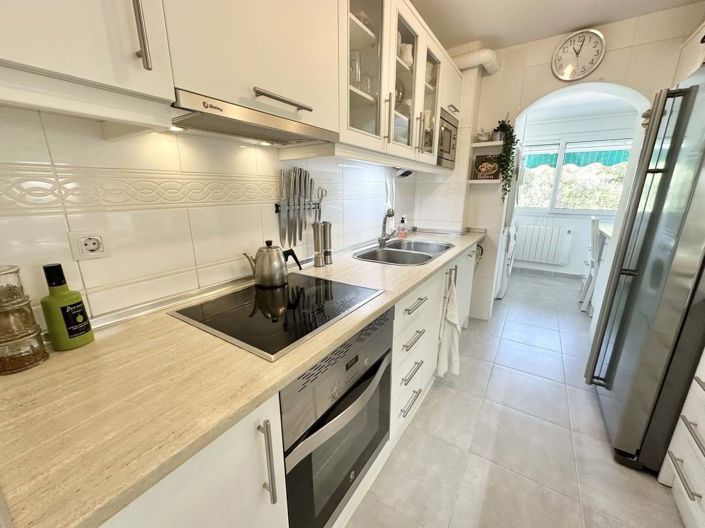 Image No.11-2 Bed Apartment for sale