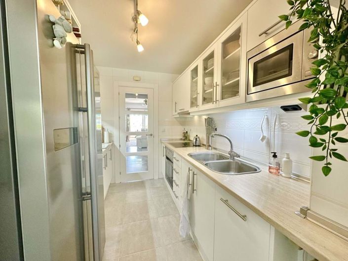 Image No.13-2 Bed Apartment for sale