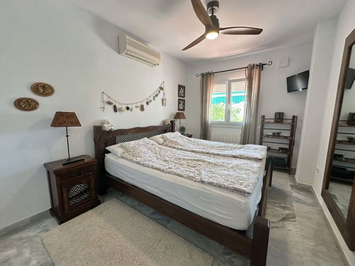 Image No.24-2 Bed Apartment for sale