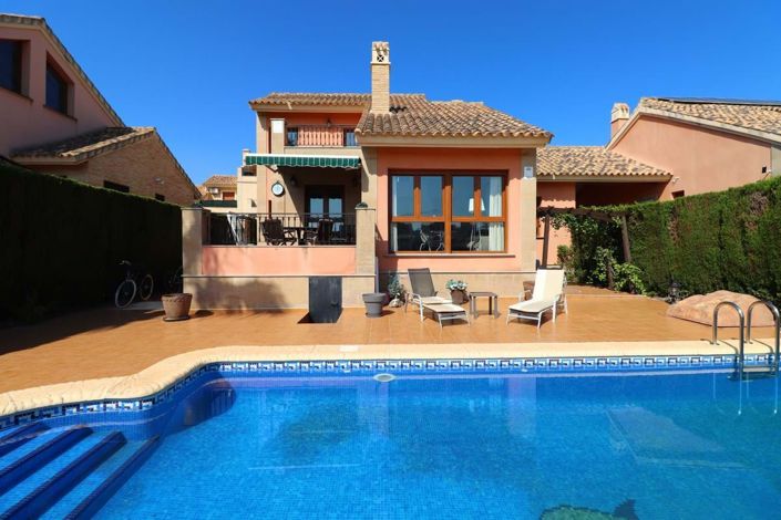 Image No.1-Villa de 3 chambres à vendre à Alicante