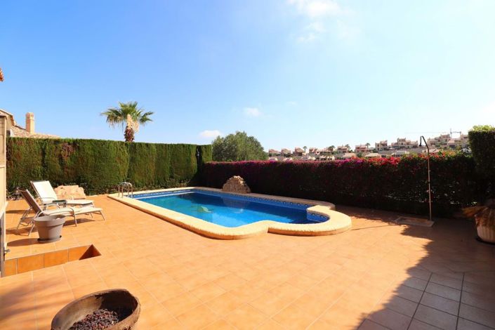 Image No.20-3 Bed Villa for sale