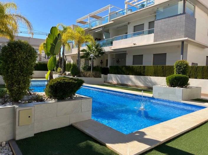Image No.1-2 Bed Apartment for sale