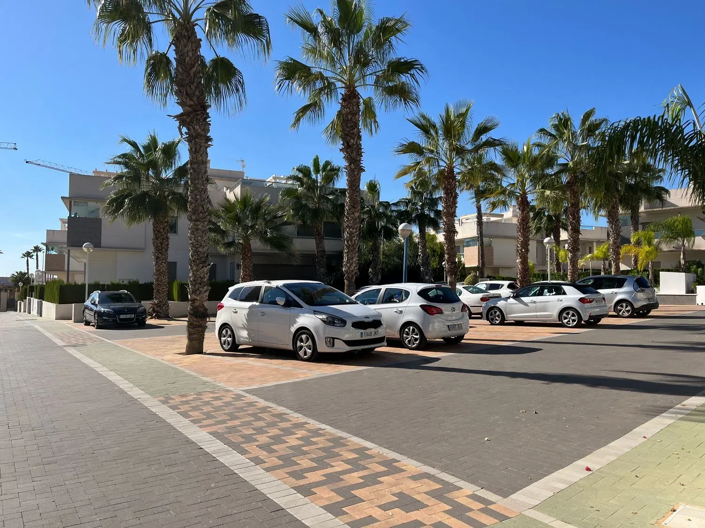 Image No.25-2 Bed Apartment for sale