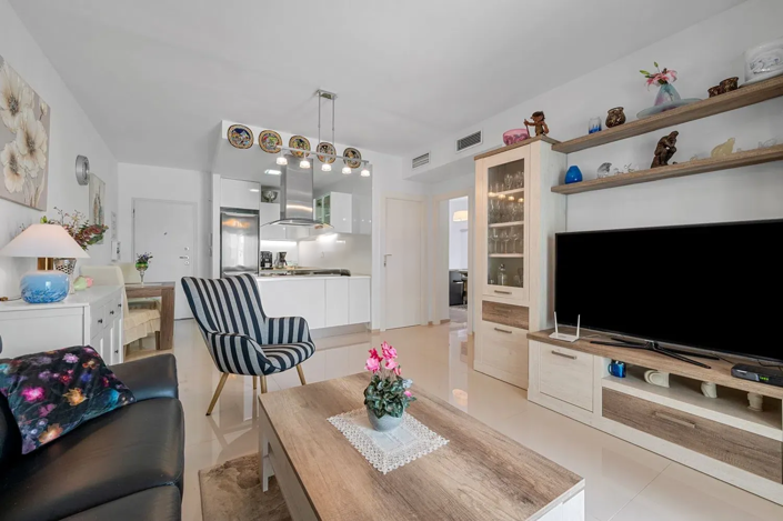 Image No.9-2 Bed Apartment for sale