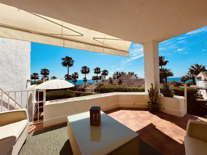 Image No.16-2 Bed Semi-Detached for sale