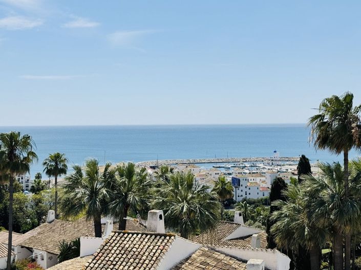 Image No.2-2 Bed Semi-Detached for sale