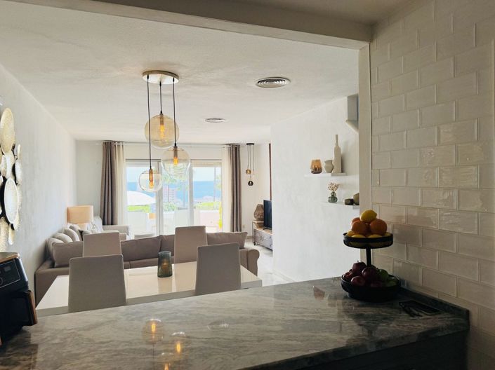 Image No.22-2 Bed Semi-Detached for sale