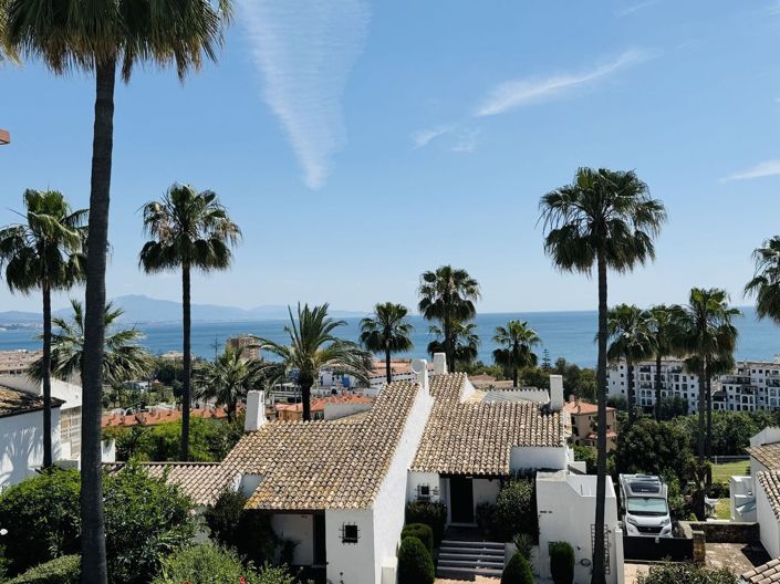 Image No.31-2 Bed Semi-Detached for sale