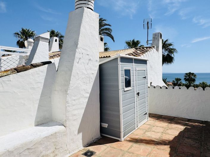 Image No.39-2 Bed Semi-Detached for sale