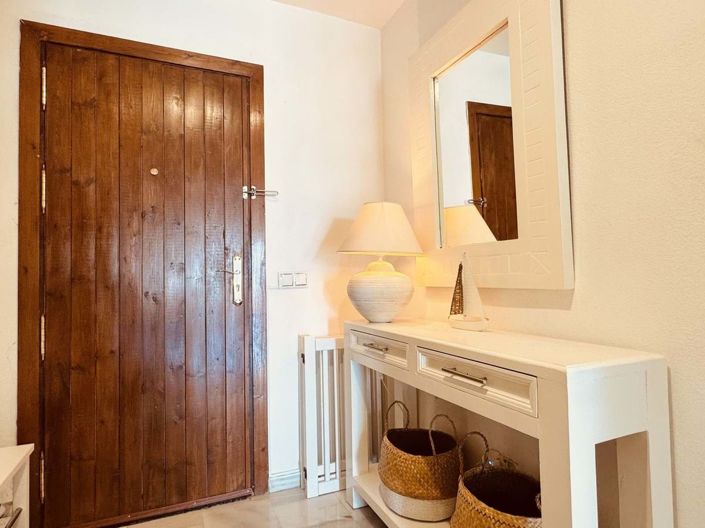 Image No.43-2 Bed Semi-Detached for sale