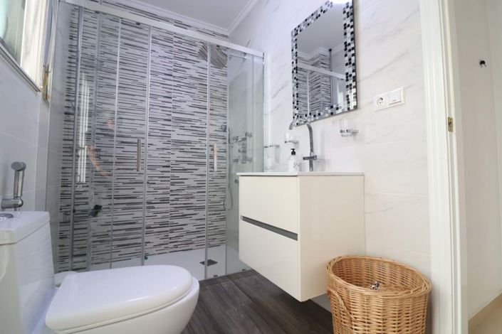 Image No.22-4 Bed Villa for sale