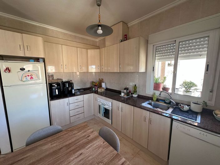 Image No.4-2 Bed Villa for sale