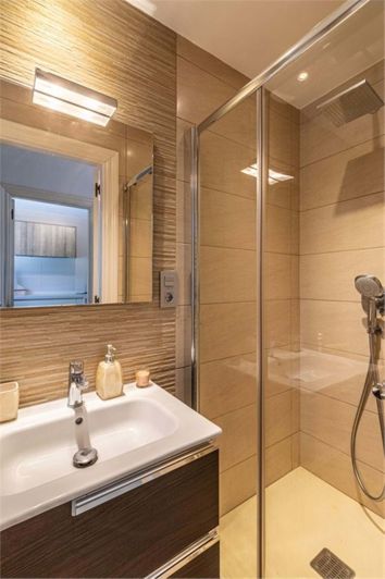 Image No.15-3 Bed Townhouse for sale