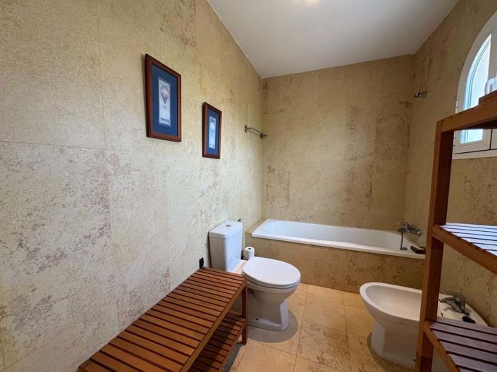 Image No.15-3 Bed Penthouse for sale