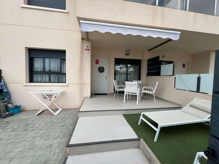 Image No.18-2 Bed Property for sale