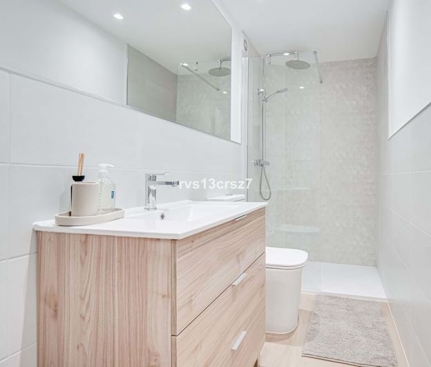 Image No.15-2 Bed Apartment for sale