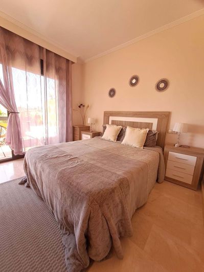 Image No.10-Appartement de 2 chambres à vendre à Estepona