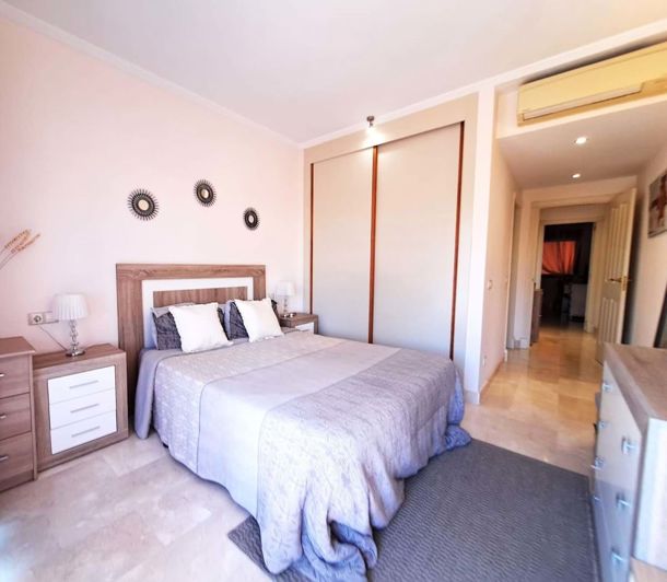 Image No.11-Appartement de 2 chambres à vendre à Estepona