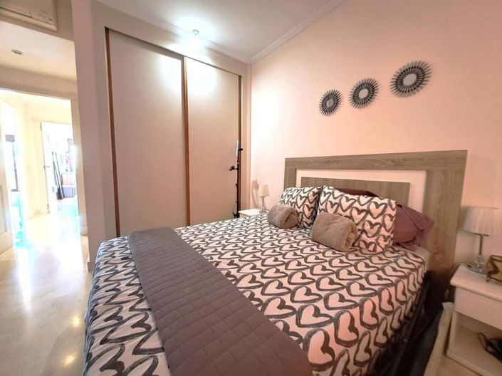 Image No.8-Appartement de 2 chambres à vendre à Estepona