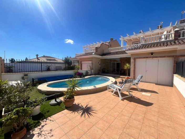 Image No.23-3 Bed Villa for sale