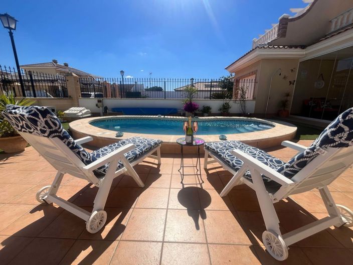 Image No.24-3 Bed Villa for sale