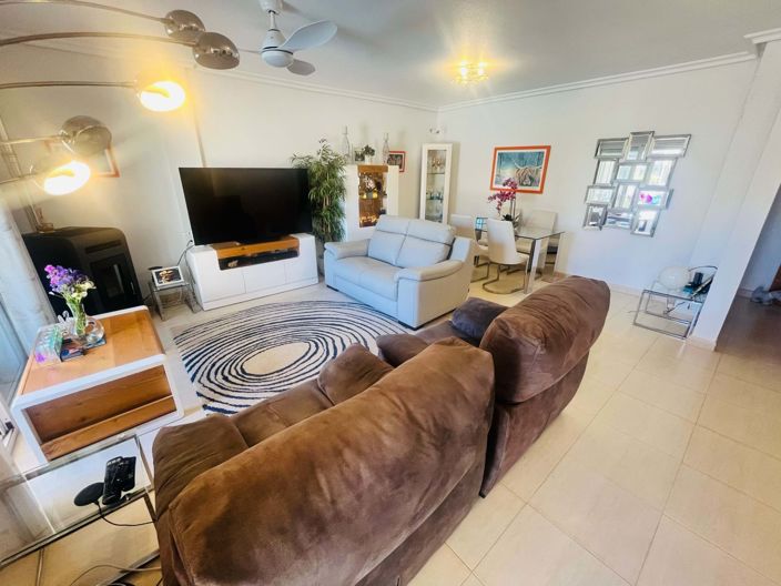 Image No.3-3 Bed Villa for sale