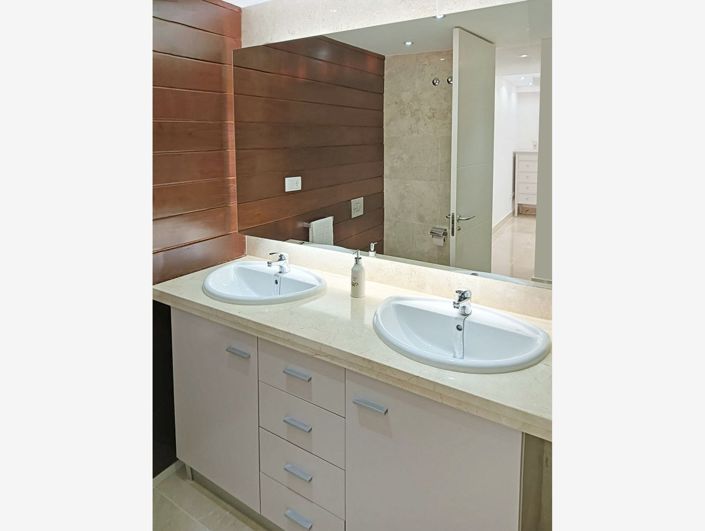 Image No.15-3 Bed Apartment for sale