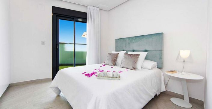 Image No.8-3 Bed Villa for sale