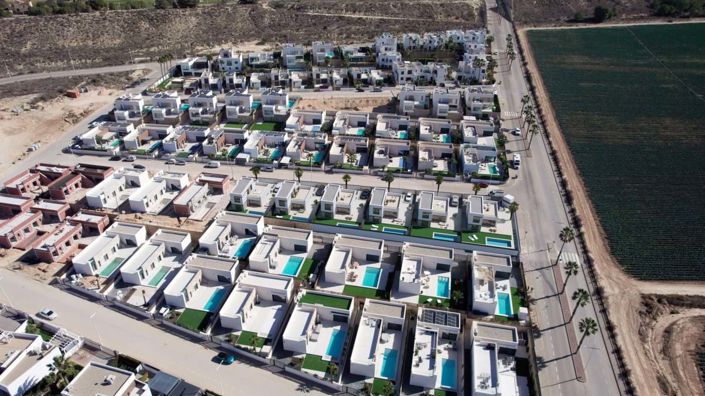 Image No.85-3 Bed Villa for sale