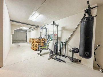 1447-631829-78d1f4f8b6655591b02d22fabb36a692d