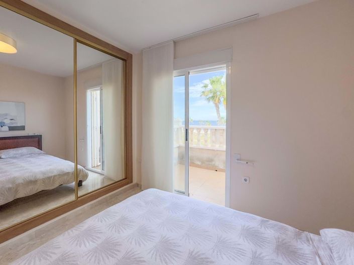 Image No.15-3 Bed Apartment for sale