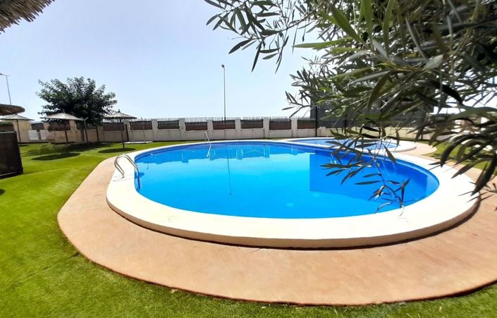 Image No.1-2 Bed Property for sale